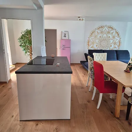 Jelen Apartment